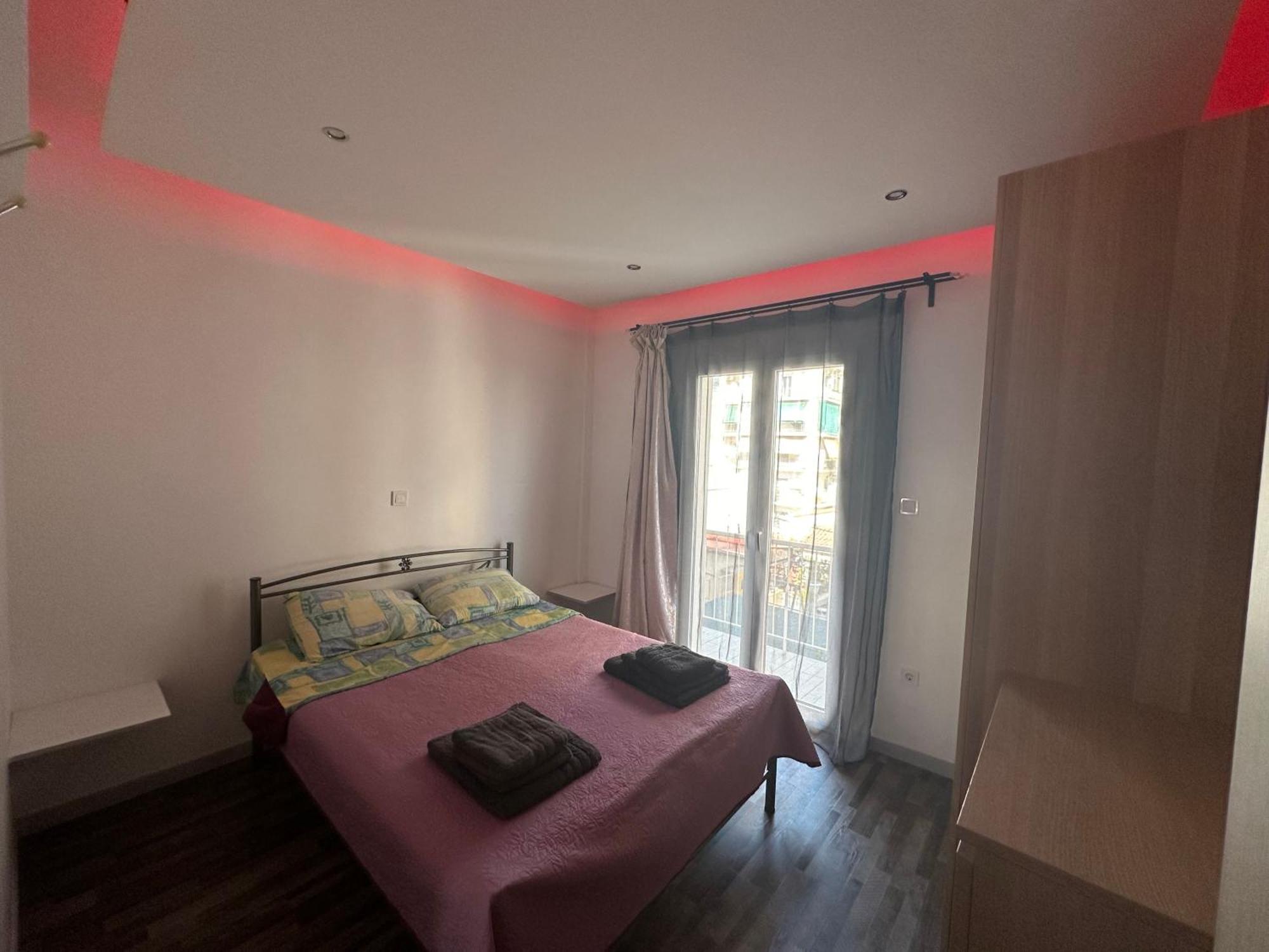 Apartment Center Piraeus Location Kastella Passalimani Port Exterior foto